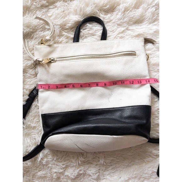 Steve Madden Black and White Convertible Backpack Crossbody Shoulder Purse - Picture 12 of 12